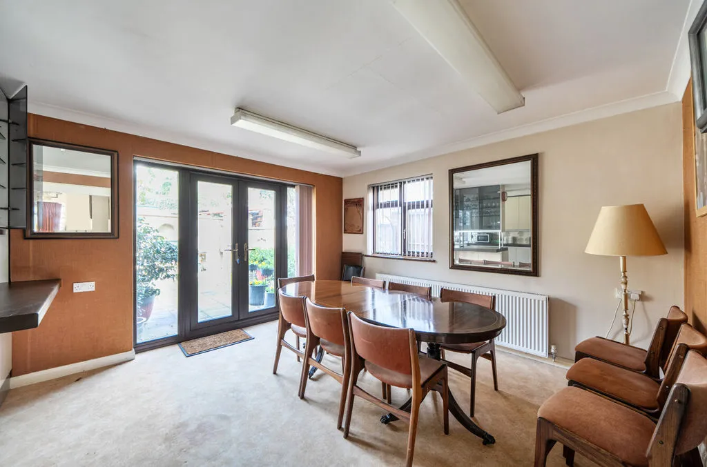Brighton Road, Purley CR8 3AD, photo 7