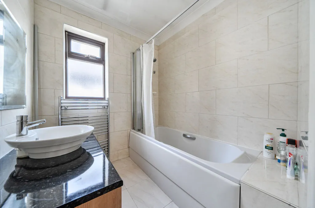 Brighton Road, Purley CR8 3AD, photo 10