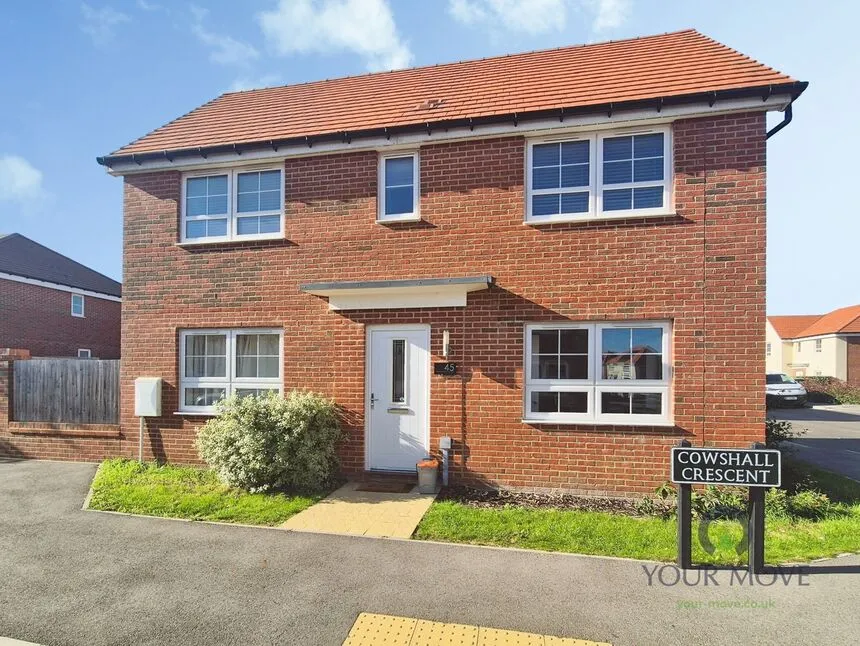 3 bed house to rent, Cowshall Crescent, Eastbourne, BN22