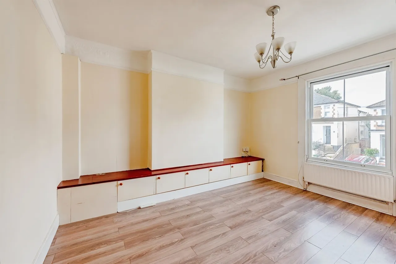 Ridgeway Road, Redhill, photo 2