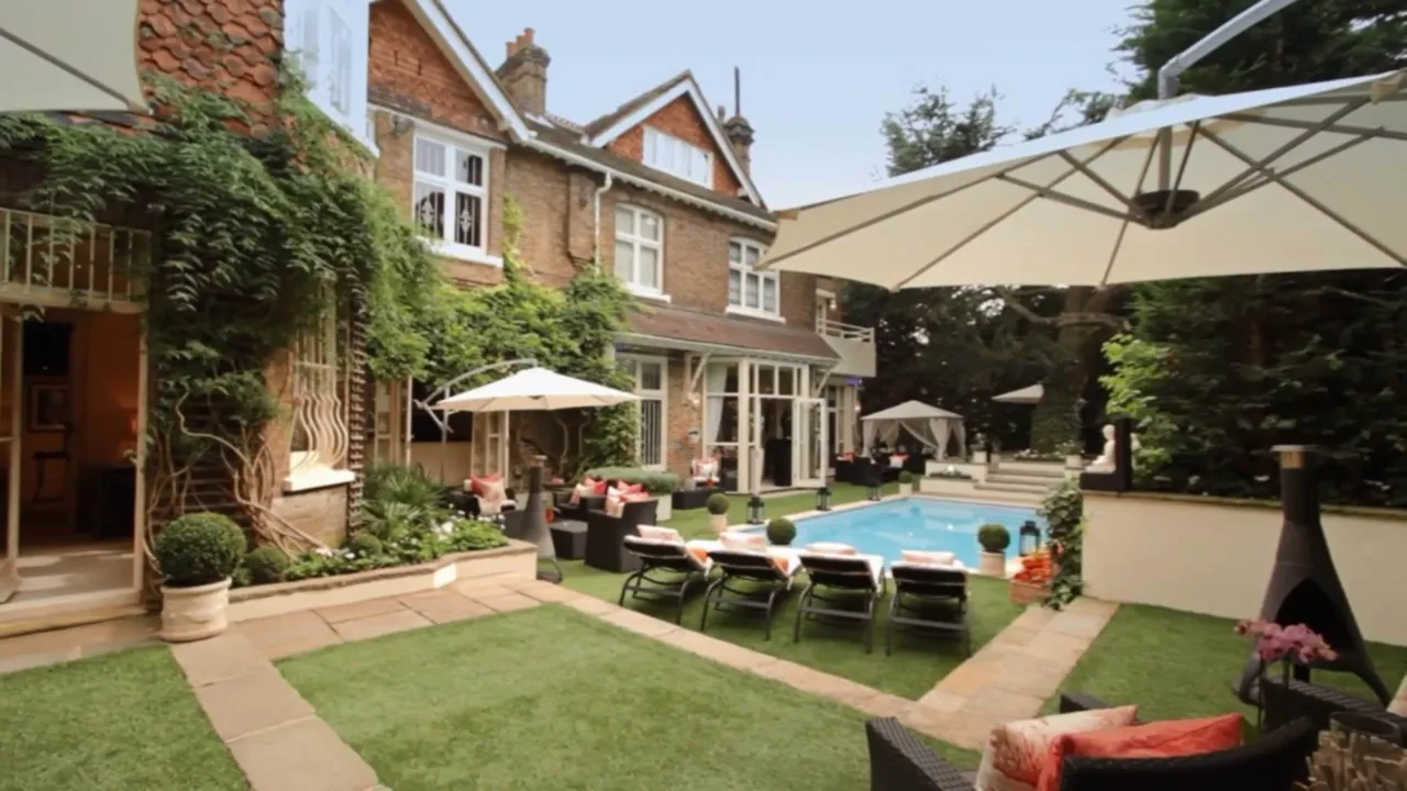 London, NW3, photo 28