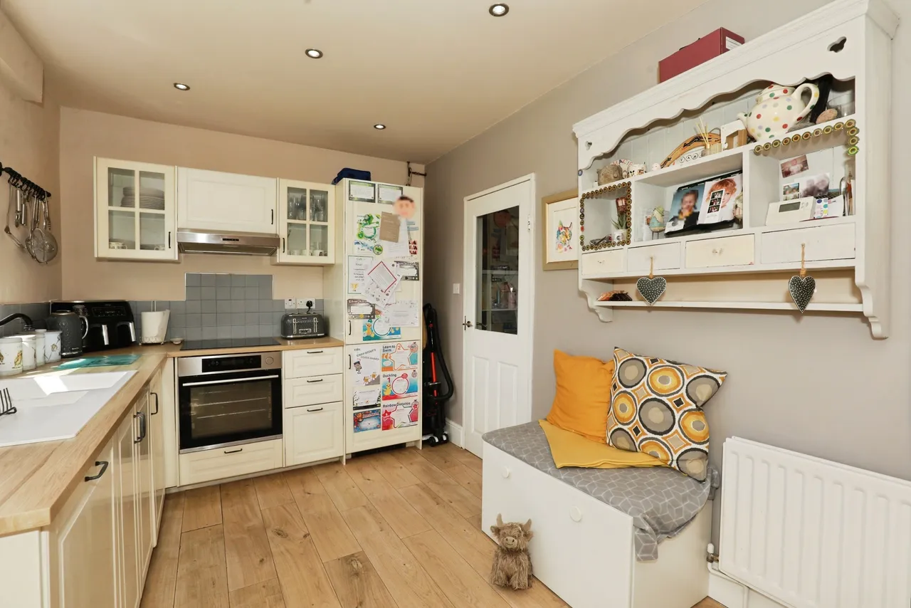 Finstock Avenue, Stoke-On-Trent, photo 5