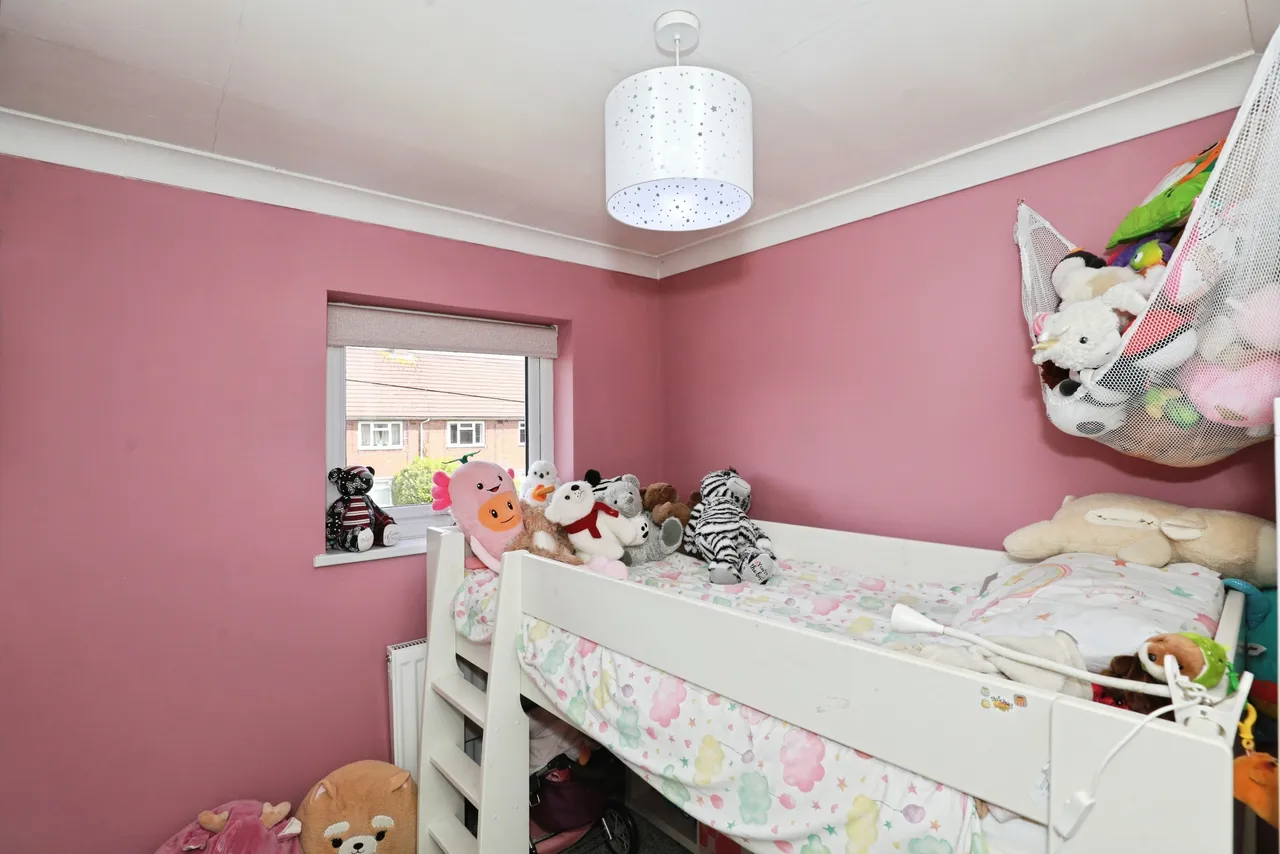 Finstock Avenue, Stoke-On-Trent, photo 11