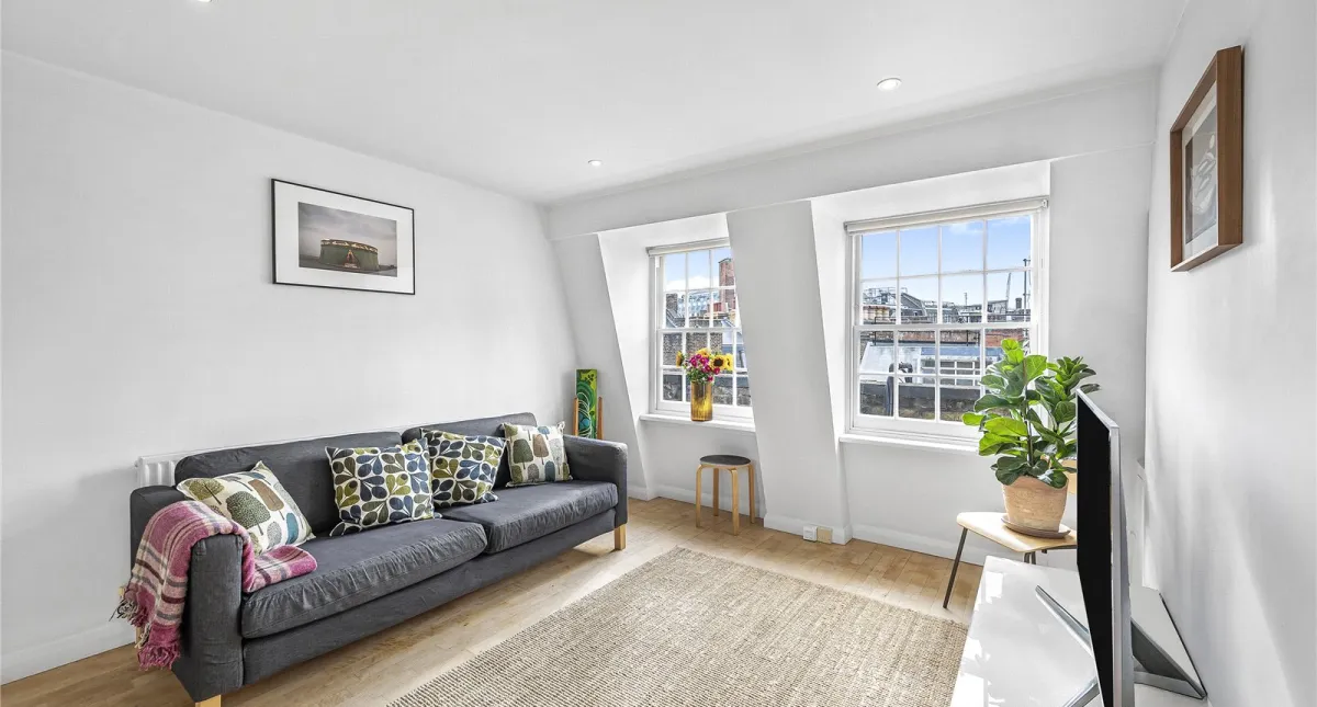 1 bed flat for sale — Wells Street Fitzrovia ,W1T