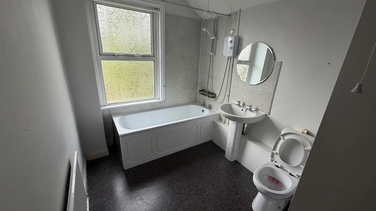 Millicent Grove, West Bridgford, NG2, photo 8