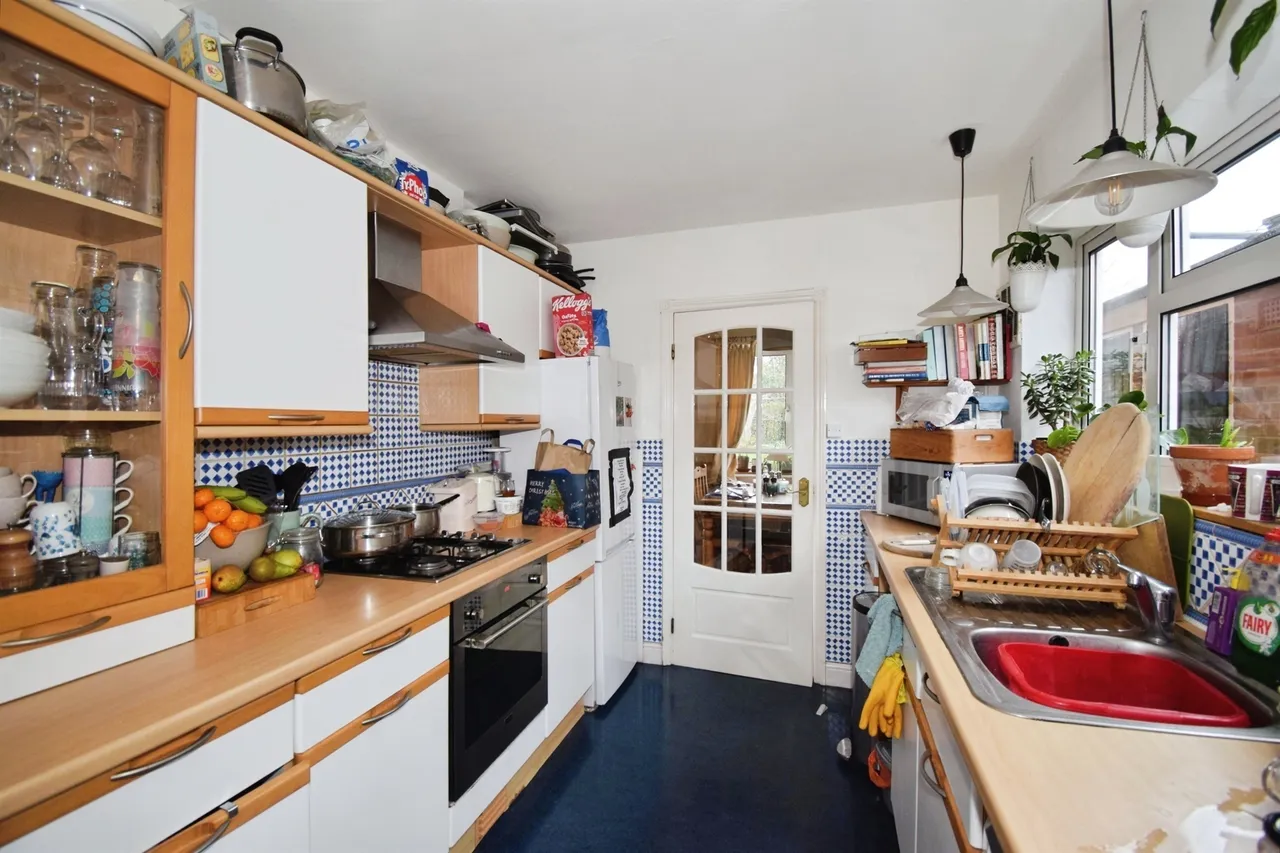 Ash Tree Road, Oadby, LEICESTER, photo 11