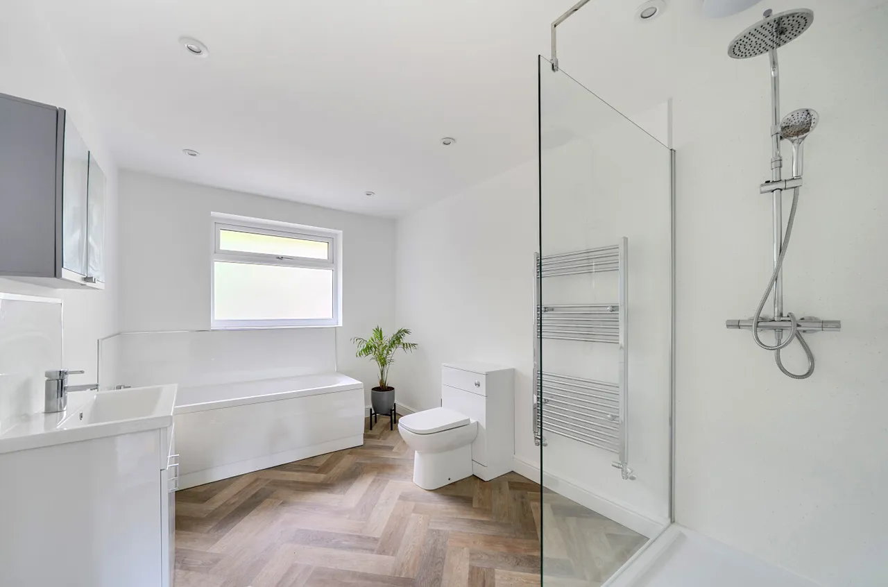 Cliff Top Lane, Hessle, HU13, photo 17