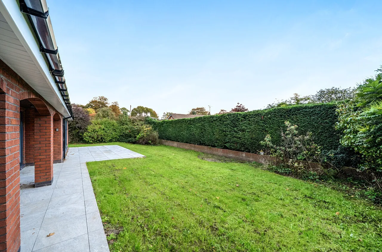 Cliff Top Lane, Hessle, HU13, photo 22