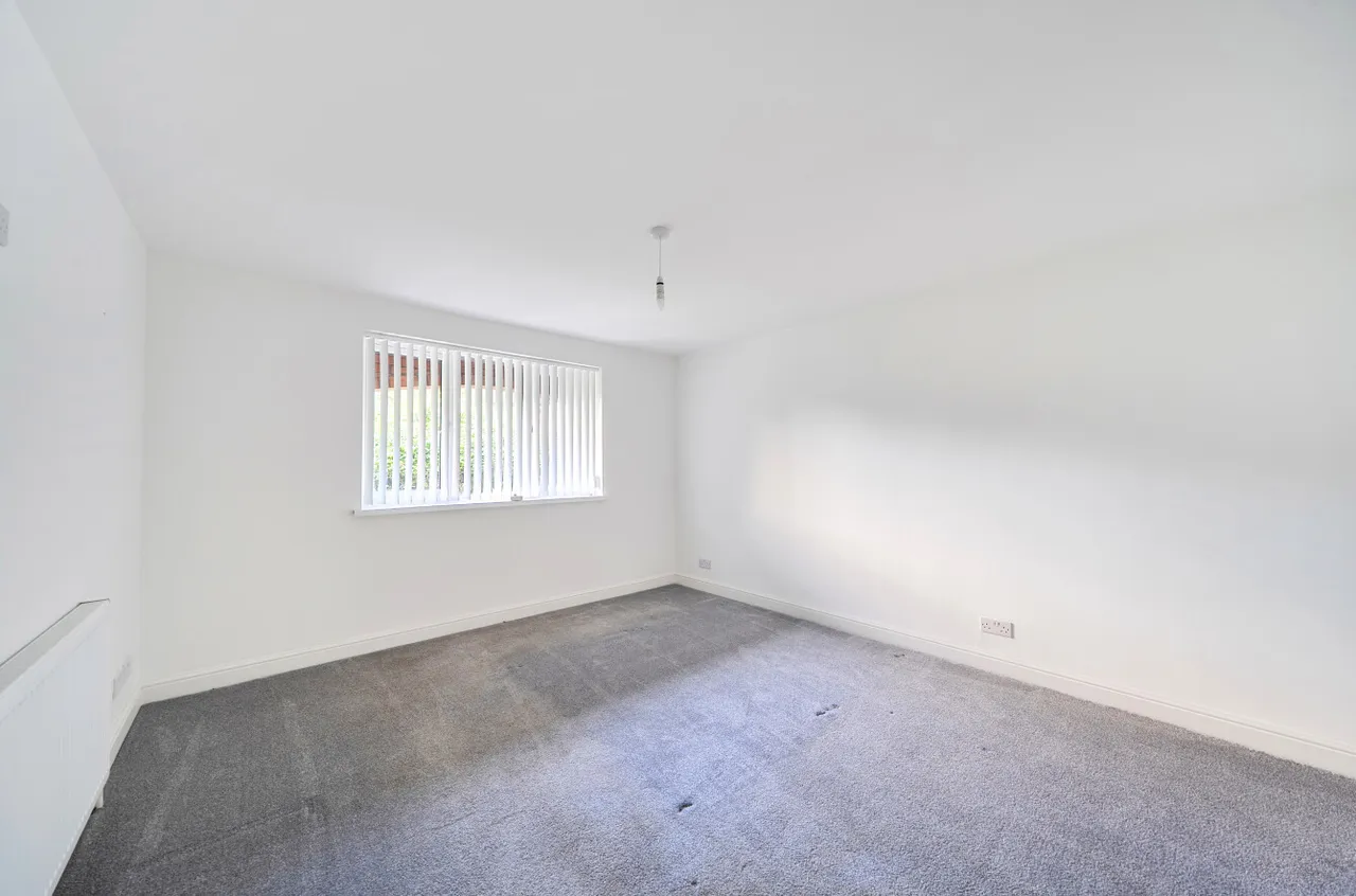 Cliff Top Lane, Hessle, HU13, photo 15