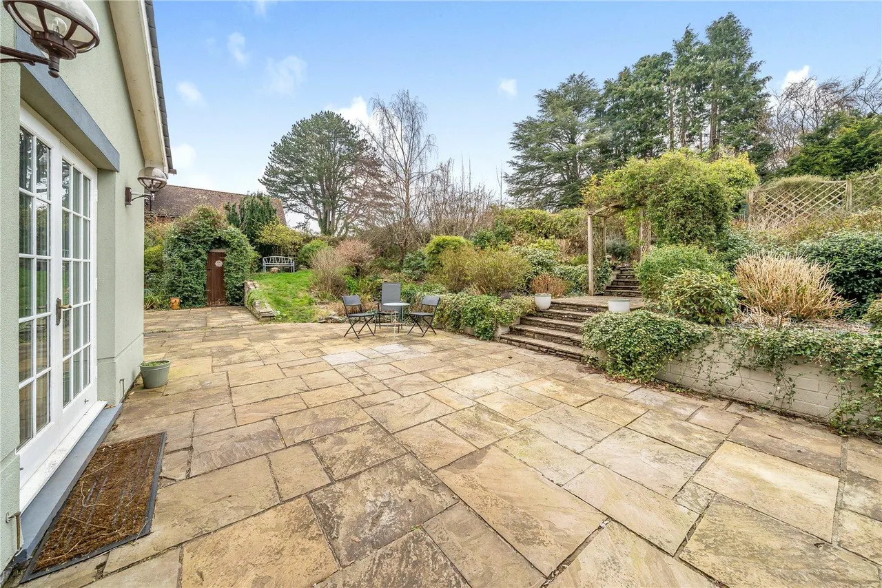 Camden Road, Brecon, photo 25