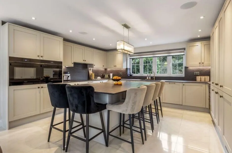 Tolmers Road, Cuffley, EN6, photo 4