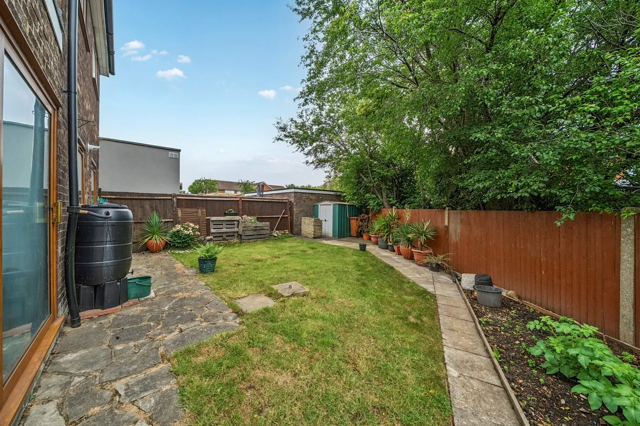 Queenswood Road, DA15, photo 12