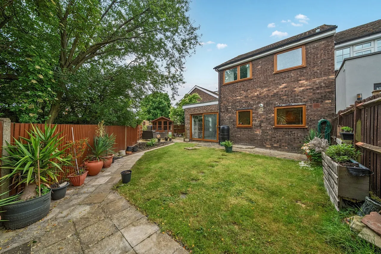 Queenswood Road, DA15, photo 13