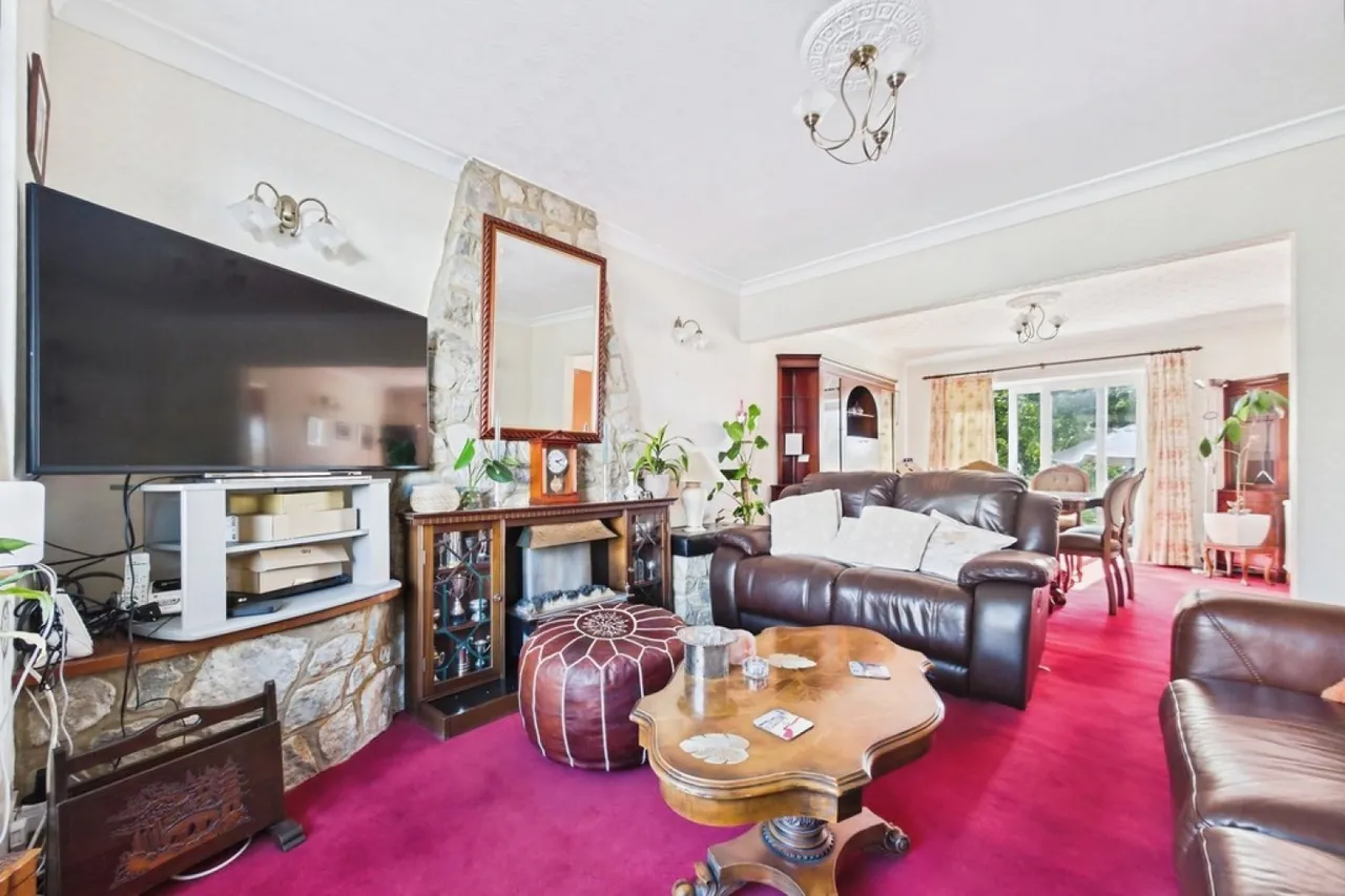 Downs Road, Folkestone, CT19, photo 2