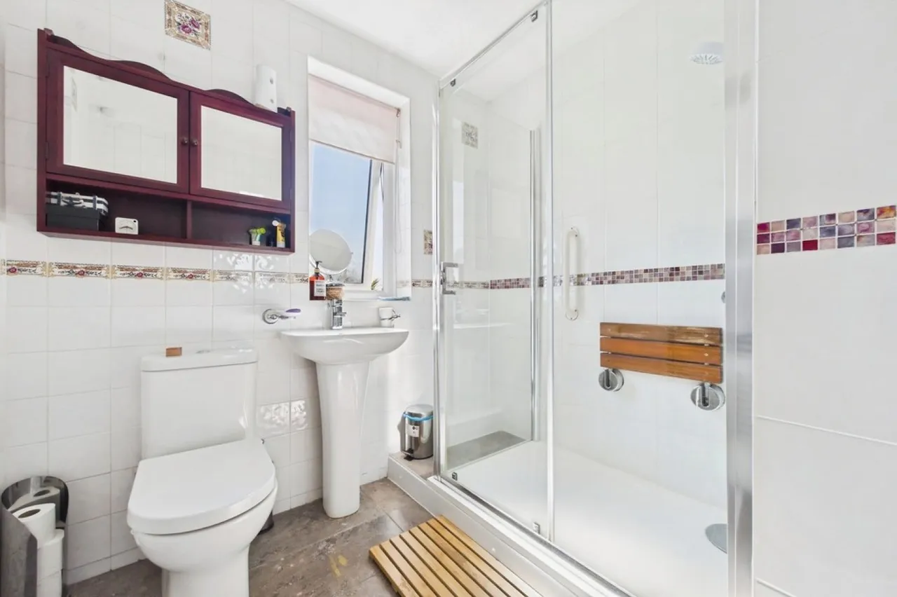 Downs Road, Folkestone, CT19, photo 7