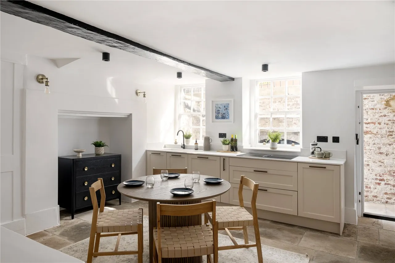 Chiswick Lane South, London, W4, photo 5