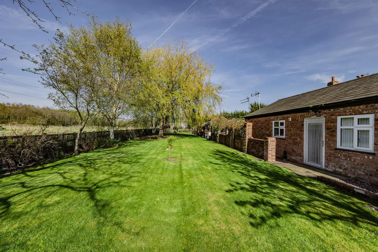 Hall Lane, Bold, WA9, photo 80