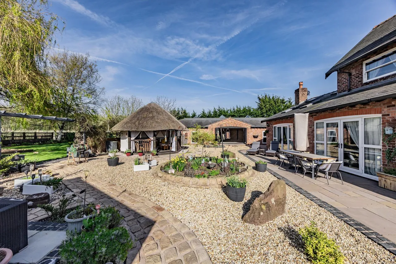 Hall Lane, Bold, WA9, photo 78