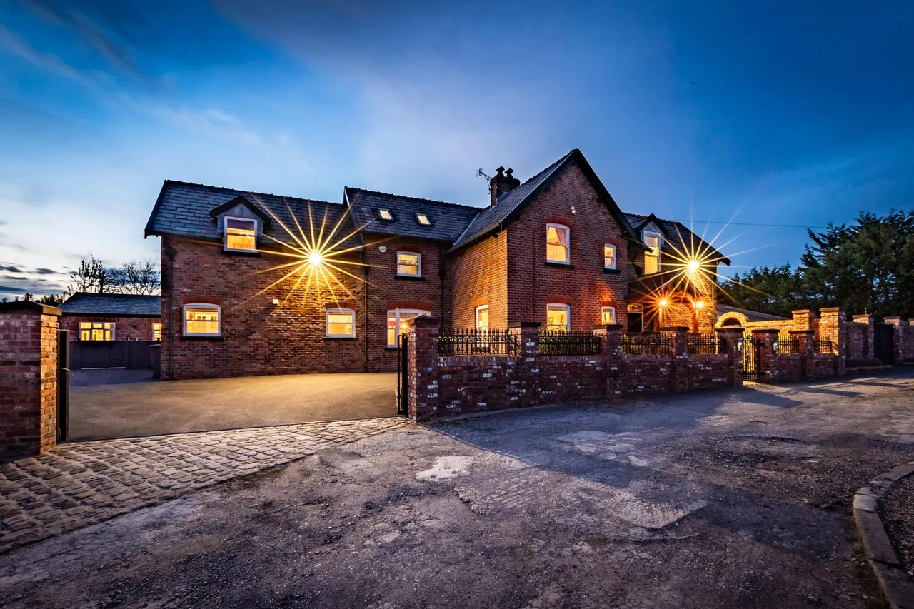 Hall Lane, Bold, WA9, photo 87