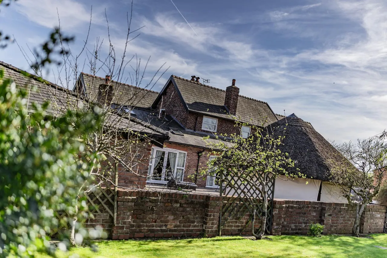 Hall Lane, Bold, WA9, photo 67