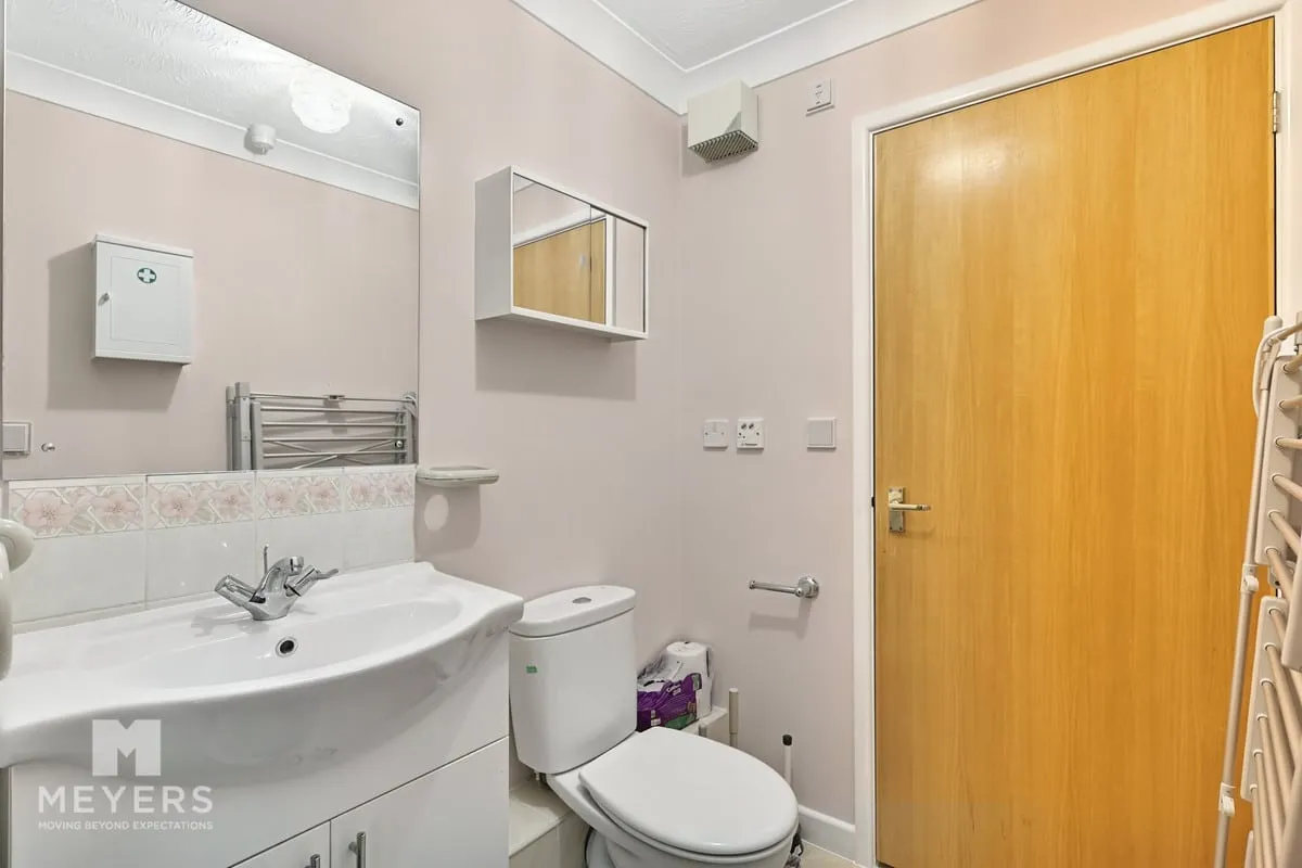 Regency Crescent, Christchurch, BH23, photo 14