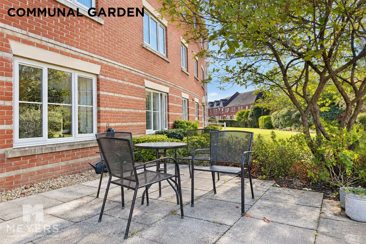 Regency Crescent, Christchurch, BH23, photo 30