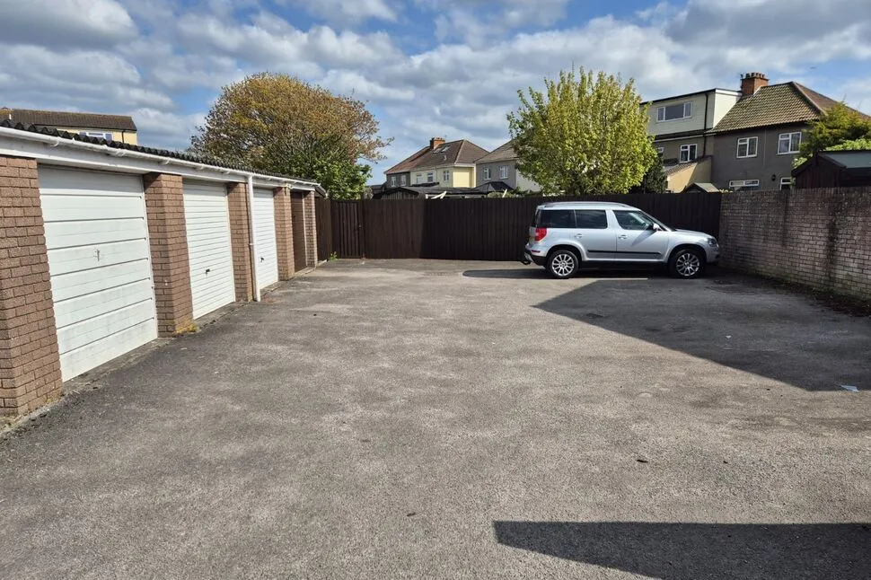 Strode Road, Clevedon, North Somerset, BS21, photo 10