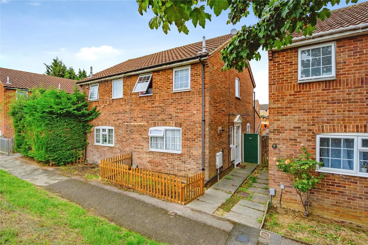 Osprey Walk, Luton, Bedfordshire, LU4, photo 12