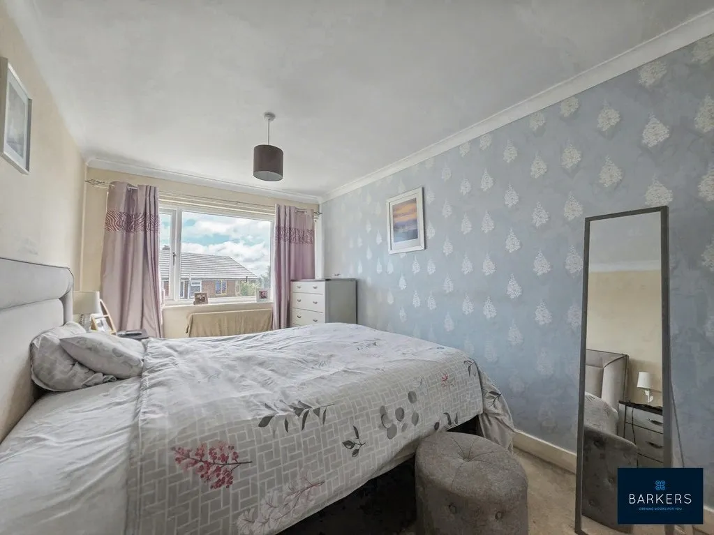 Bottoms Lane Birkenshaw, Bradford BD11 2NN, photo 6