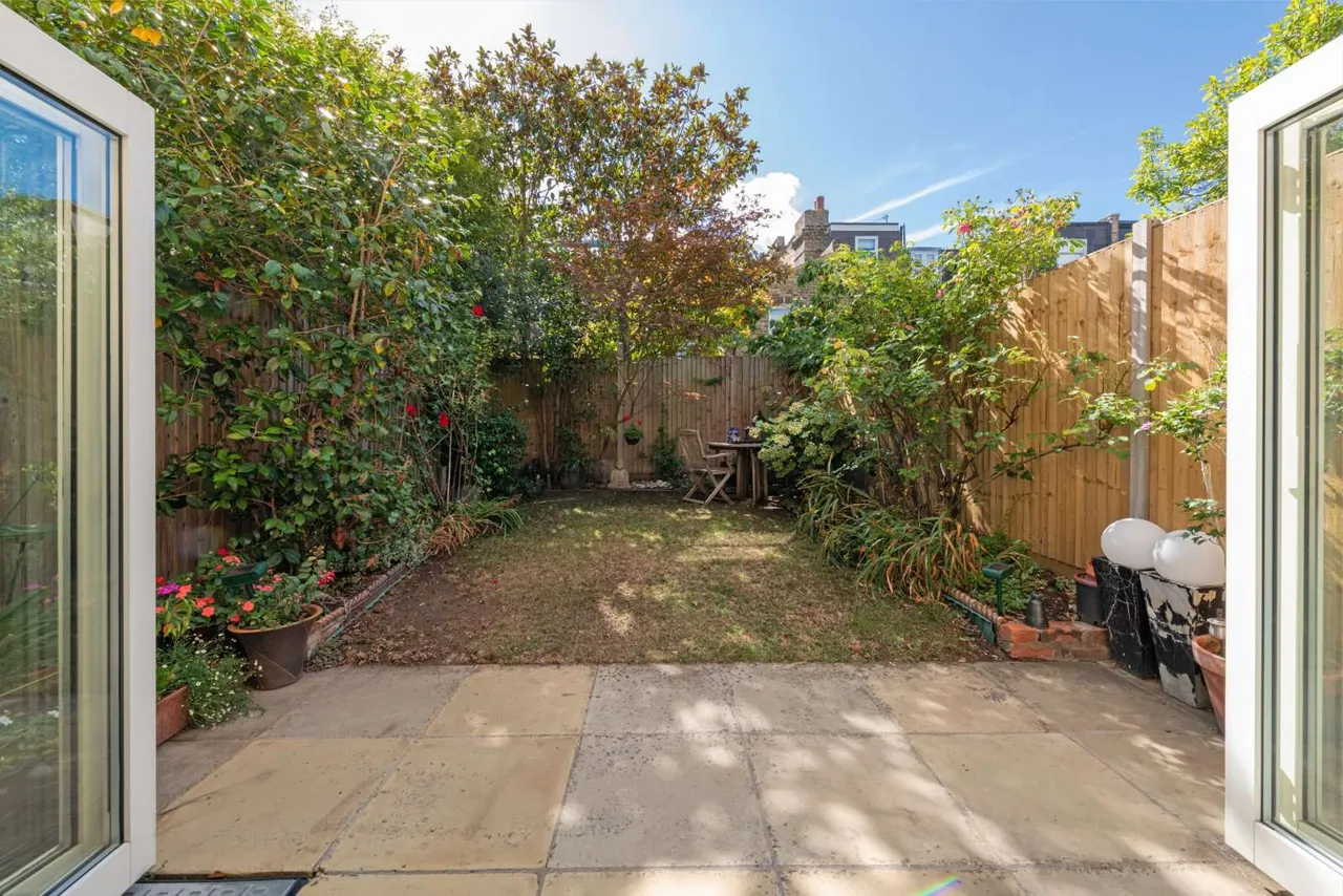 Shelgate Road, London, SW11 1BQ, photo 3