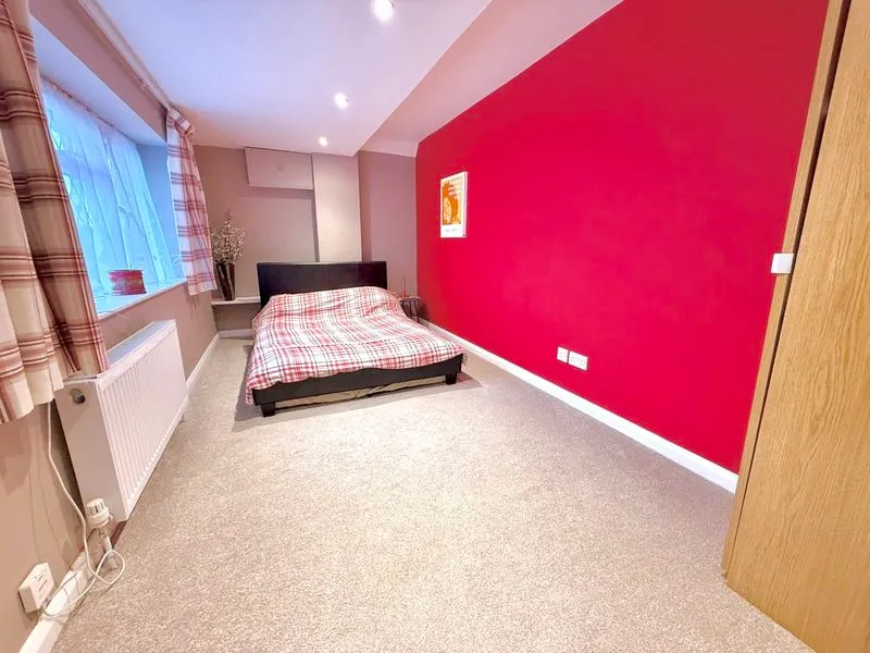 West Hill, Dunstable LU6 3PN, photo 10