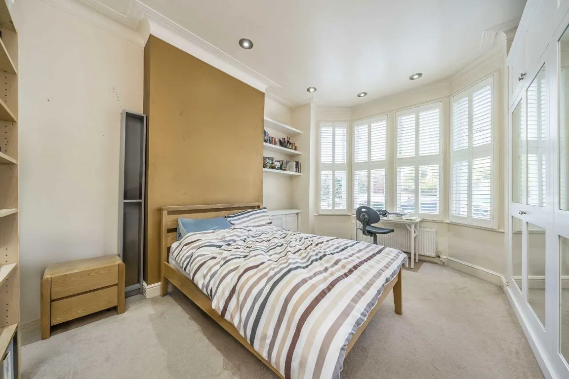 Norfolk House Road, SW16, photo 4