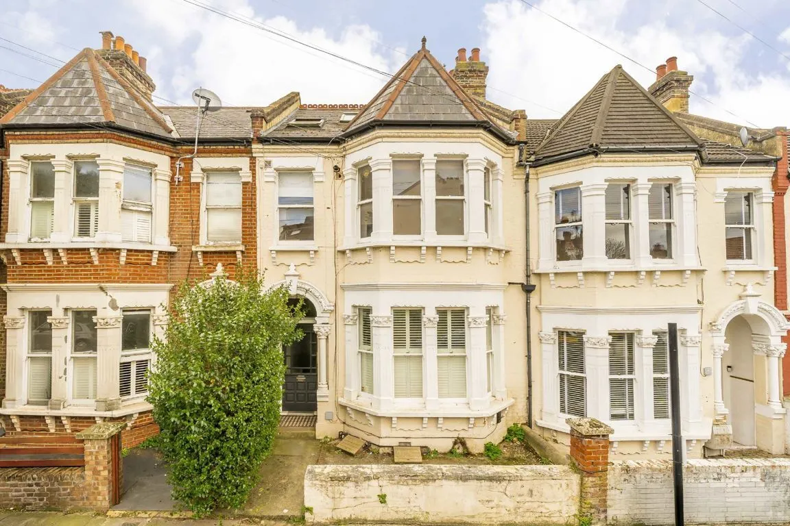 2 bed property for sale, Norfolk House Road, SW16