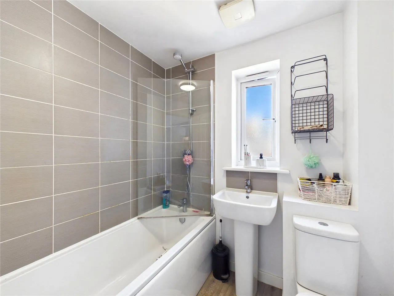 Allen Aldridge Grove, Stanway, CO3, photo 11