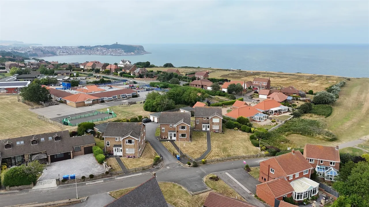 St. Michaels Lane, Scarborough YO11 3AB, photo 19