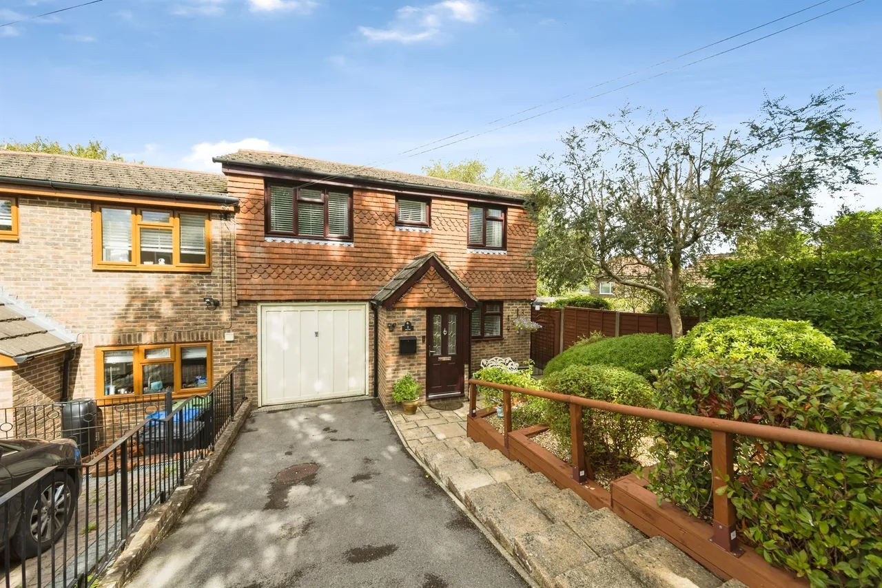 Priory Way, Haywards Heath, RH16, photo 21