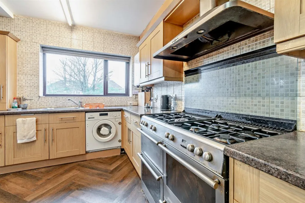 Colchester Road, Leicester, LE5, photo 4