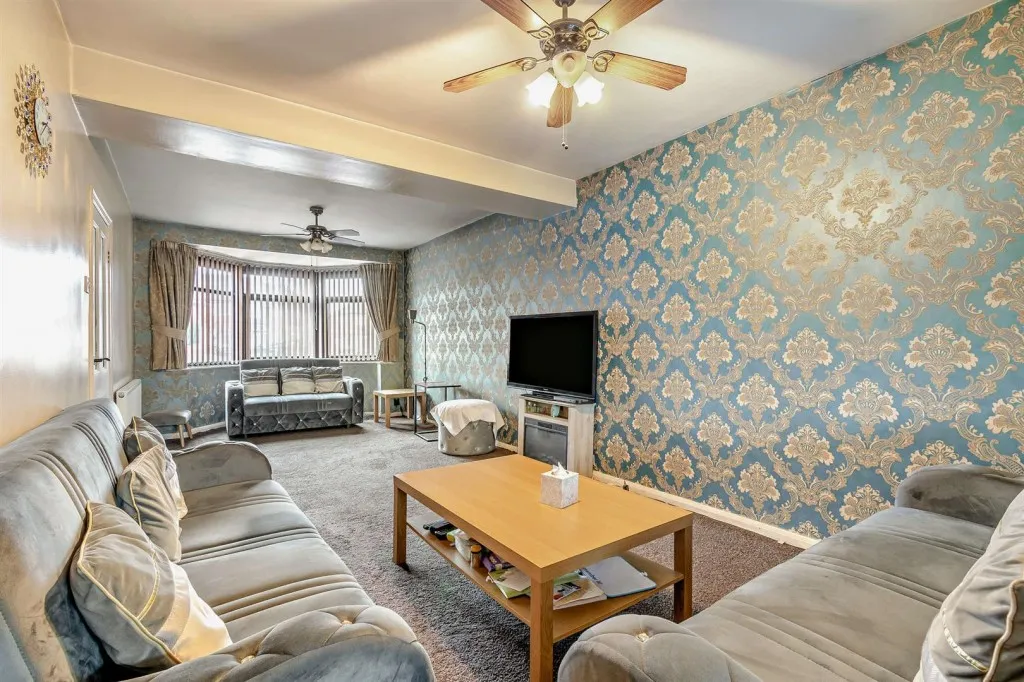 Colchester Road, Leicester, LE5, photo 10