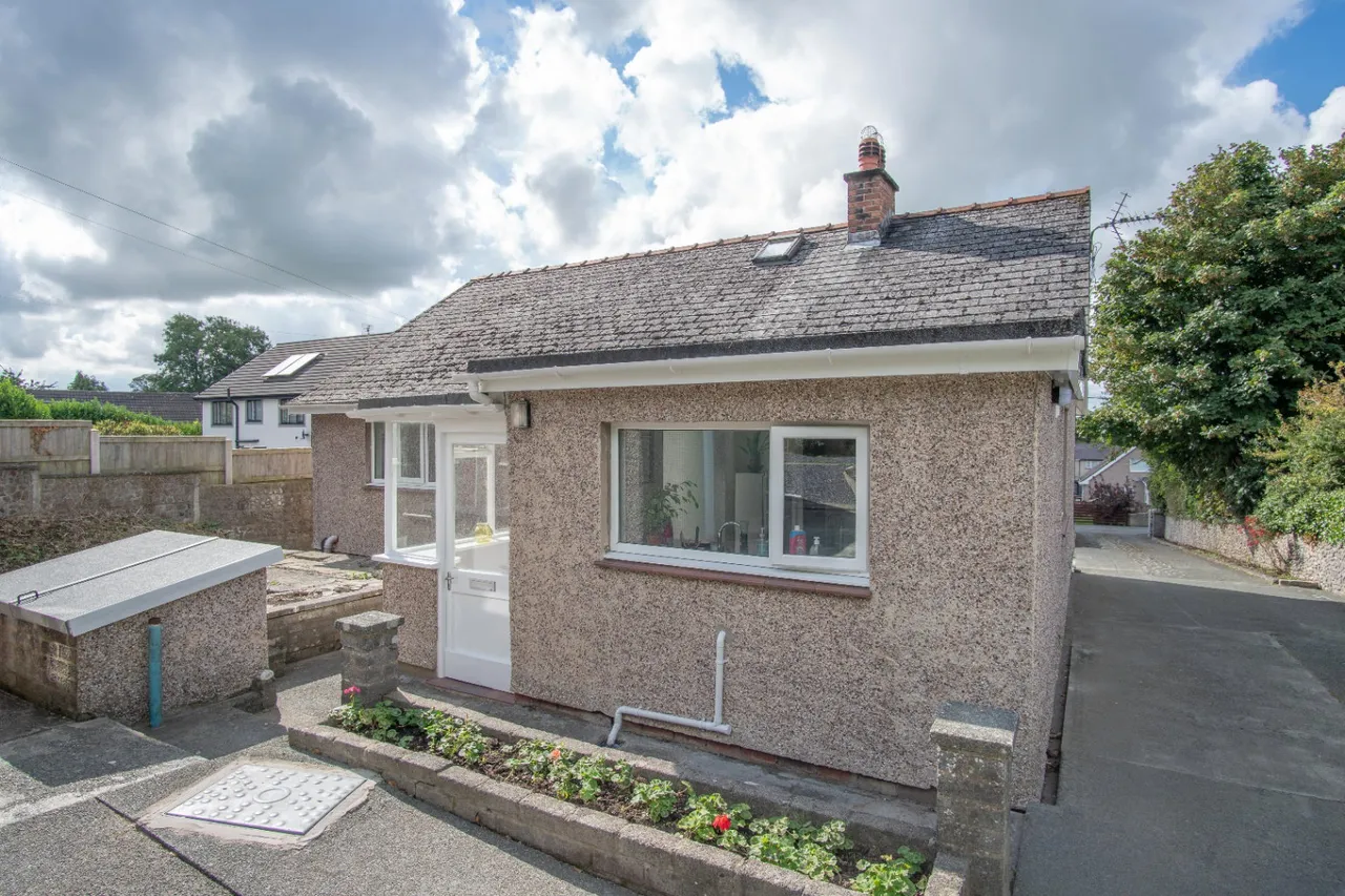 Pentre Berw, Gaerwen, LL60, photo 25