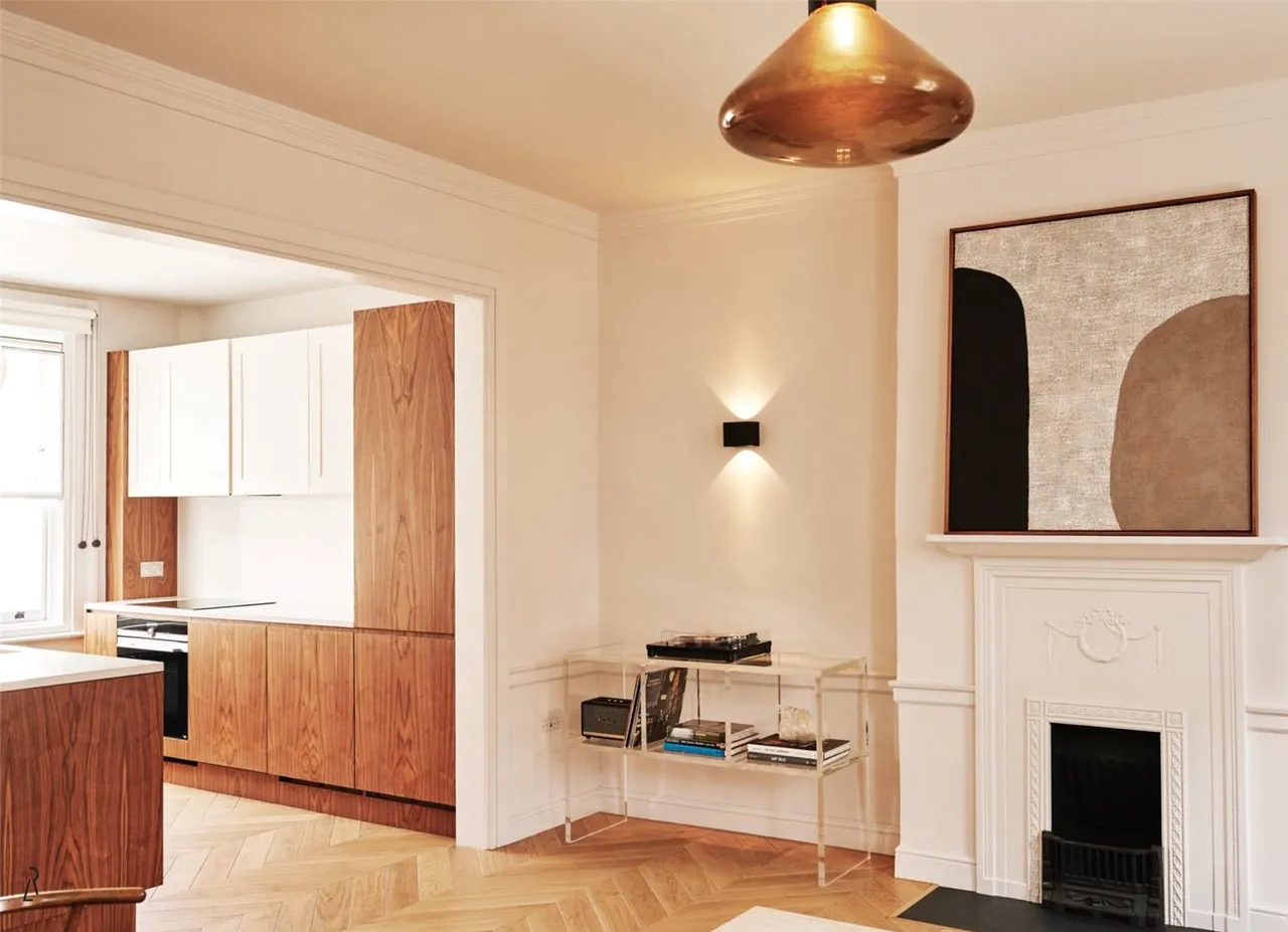 Weymouth Mews, Marylebone, W1G, photo 3