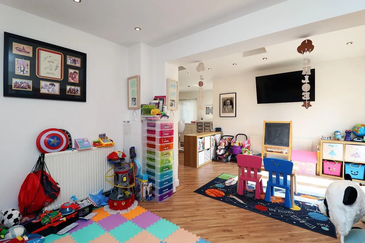 Kersal Drive, Timperley, Cheshire WA15 6UX, photo 23