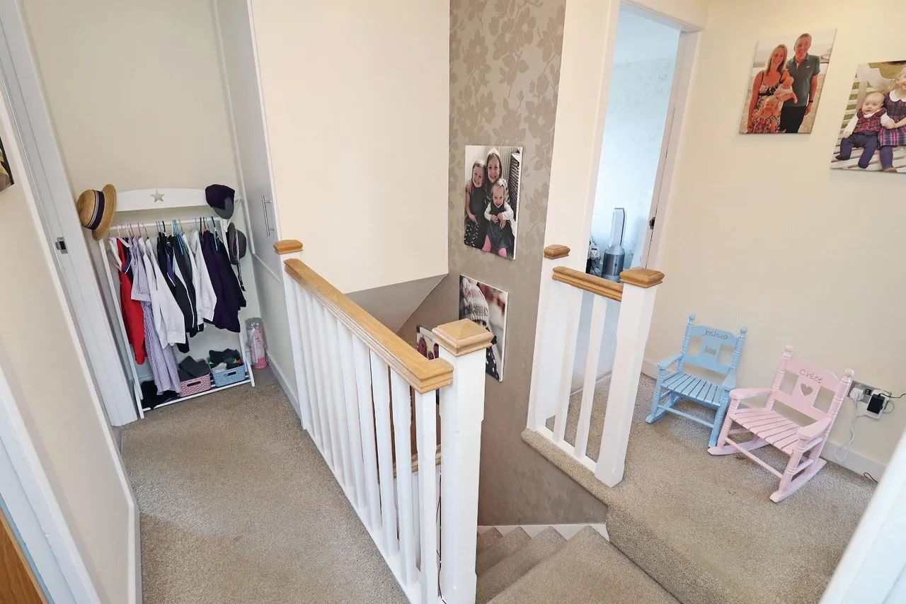 Kersal Drive, Timperley, Cheshire WA15 6UX, photo 30