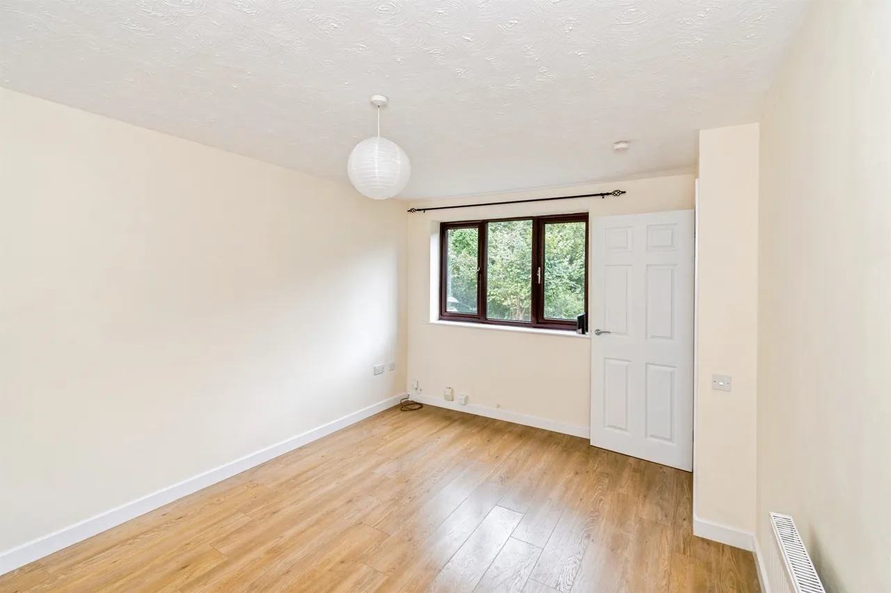 Seaward Rise, Romsey, photo 6