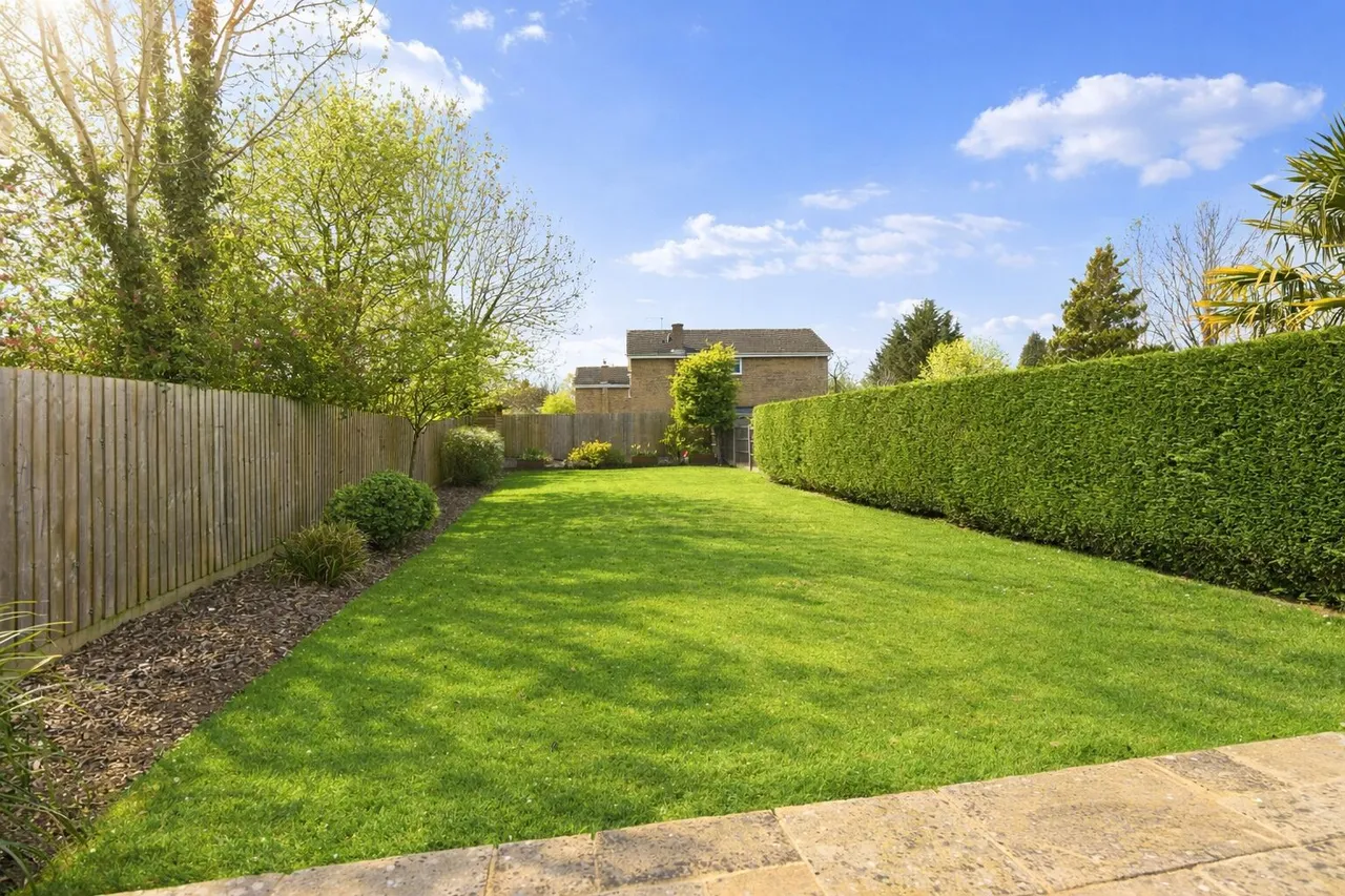 Selwyn Drive, Hatfield, AL10, photo 16
