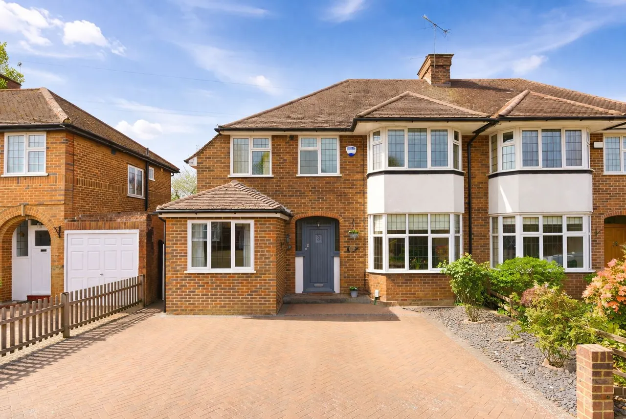 4 bed house for sale, Selwyn Drive, Hatfield, AL10