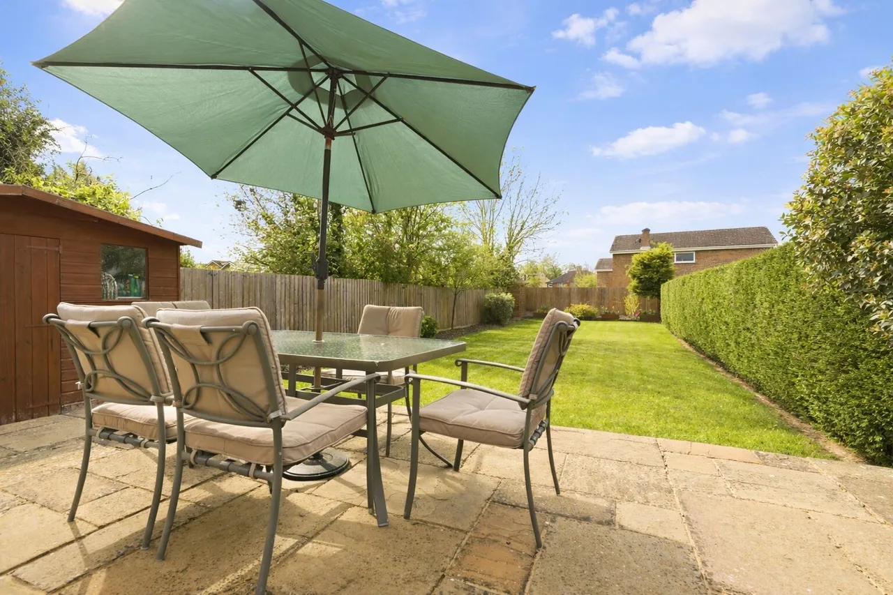 Selwyn Drive, Hatfield, AL10, photo 14