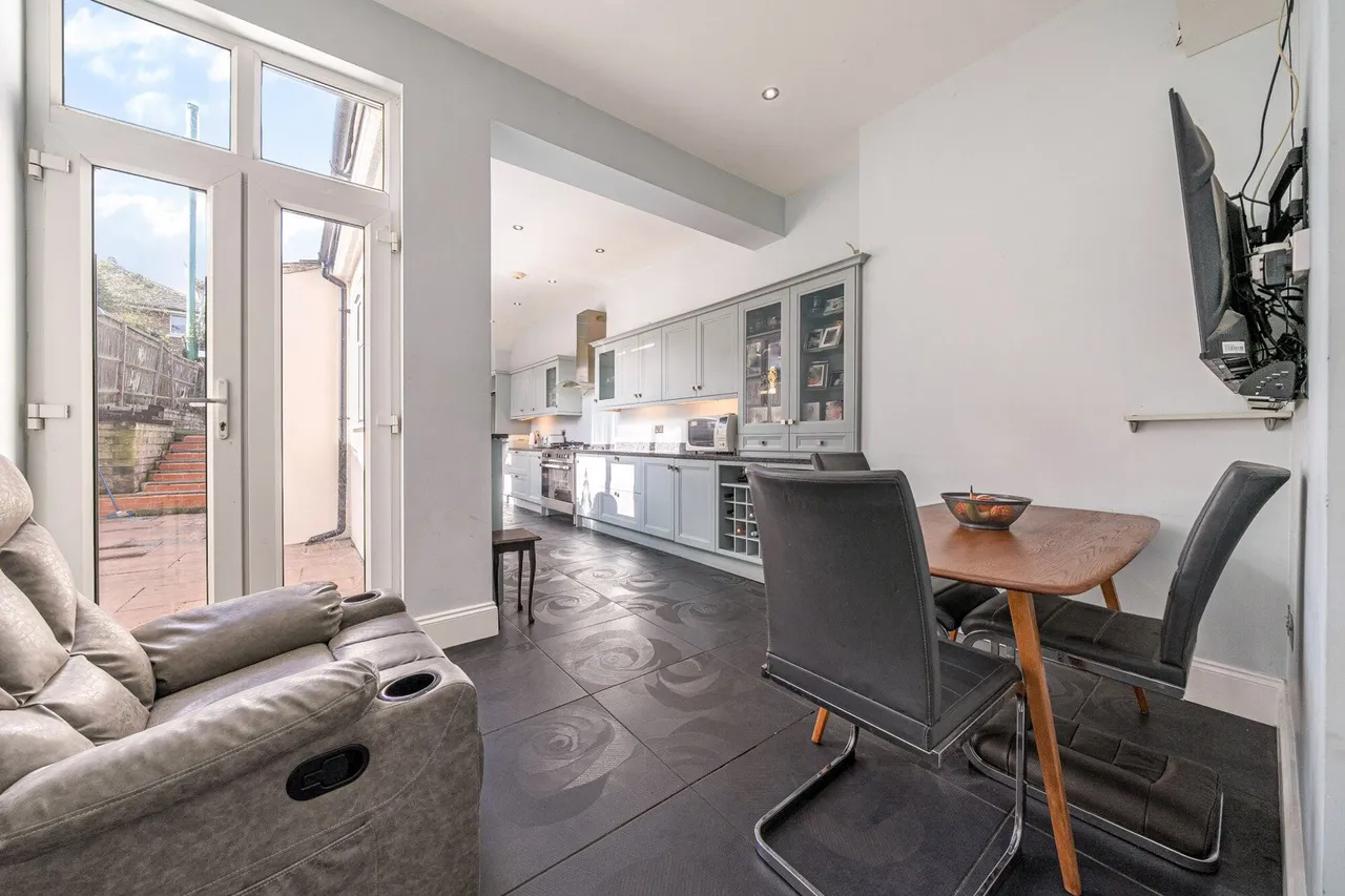 Summerhill Road, Kent, DA1, photo 3