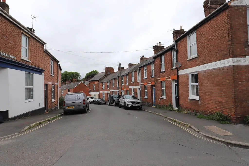 Roberts Road, Exeter, photo 11