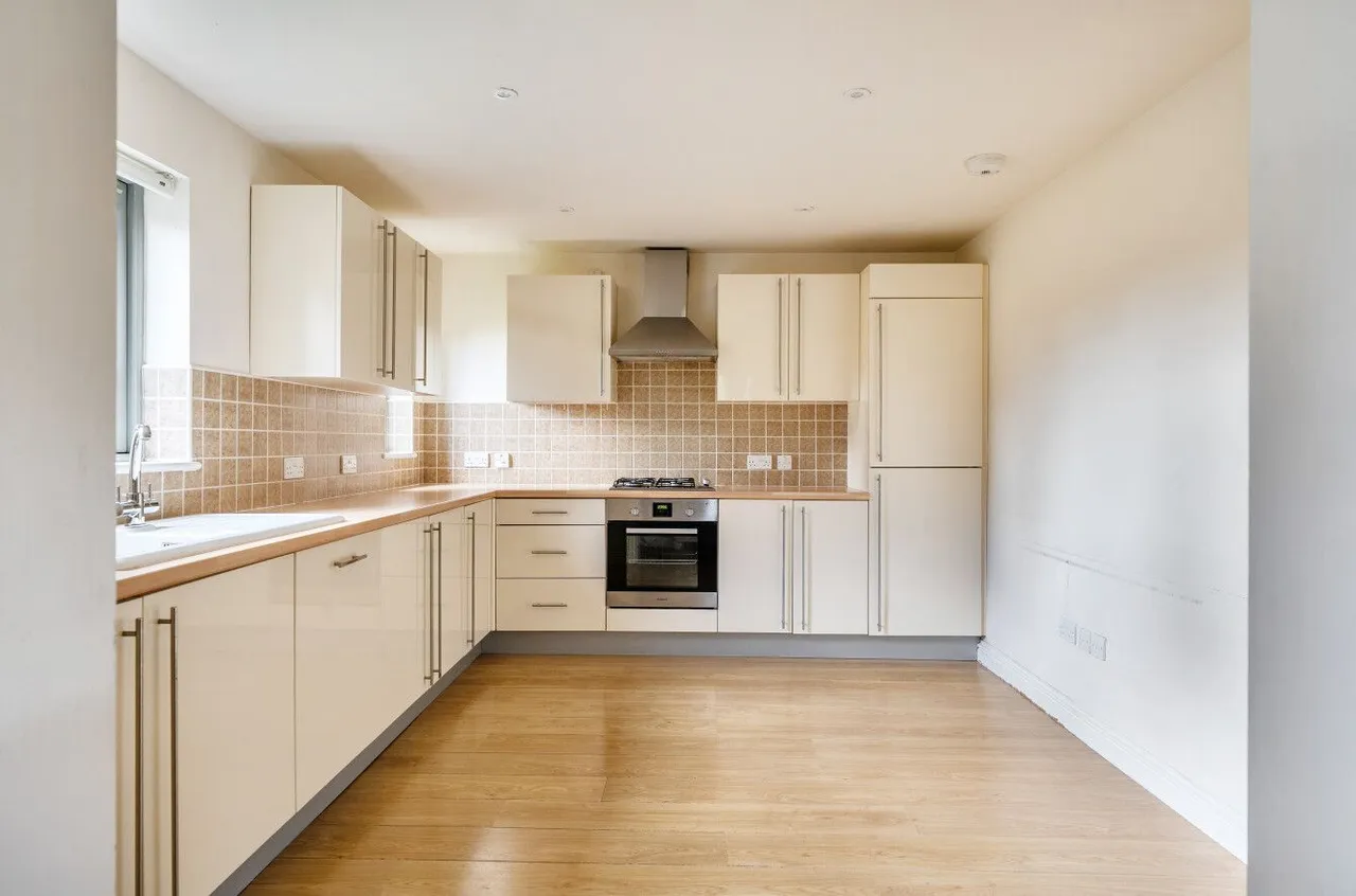 High Street, Bruton, BA10, photo 2