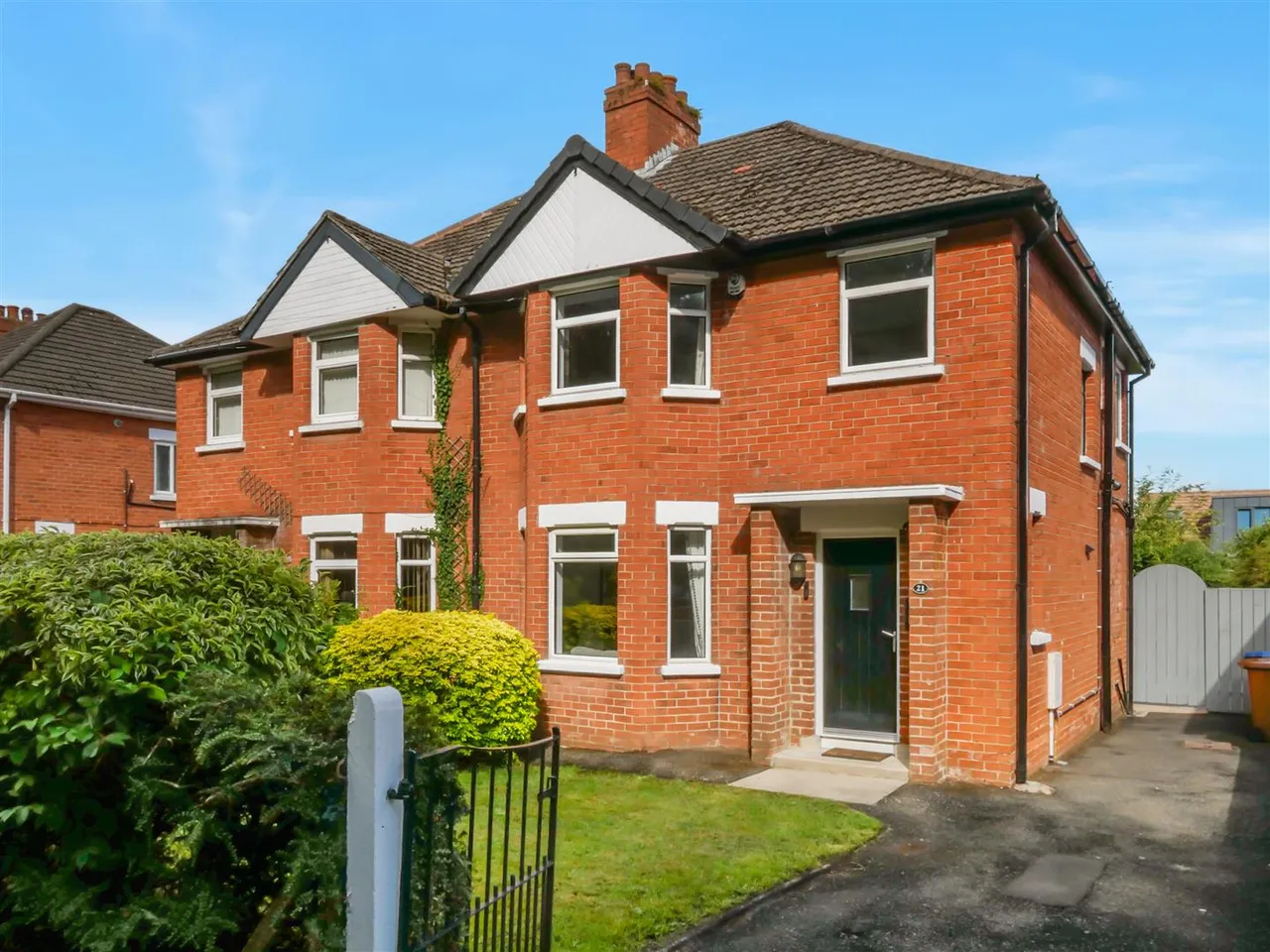 3 bed house for sale, Willowbank Drive, Rosetta, BT6